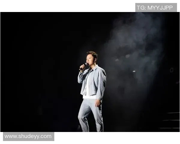 张磊的网球人生深度对话探索运动与人生的交织与启示