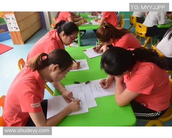 杨丽独家分享飞盘技巧与心得体会助你轻松入门与提升水平 杨丽独家分享飞盘技巧与心得体会助你轻松入门与提升水平