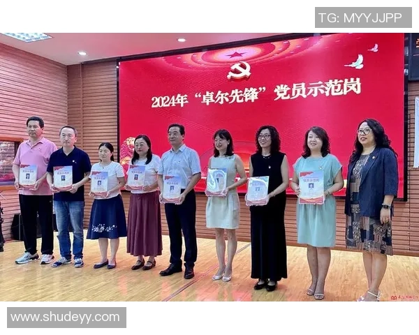 陈芳专访:从飞盘新手到全国冠军的心路历程与成长故事 陈芳专访:从飞盘新手到全国冠军的心路历程与成长故事