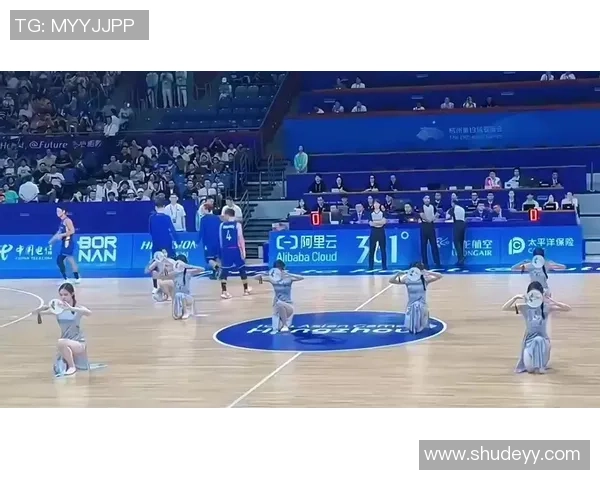 杭州篮球队以77分领跑挑战赛积分榜争夺冠军之路愈发激烈